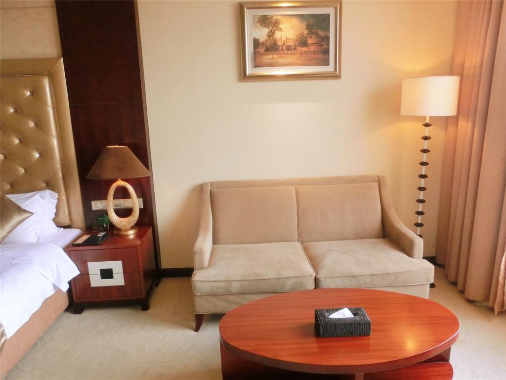 Yue Xiu Hotel גואנגג'ואו חדר תמונה