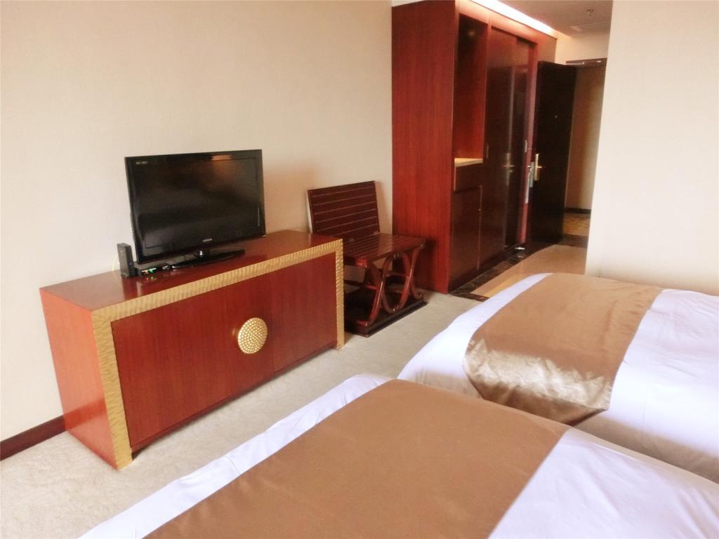 Yue Xiu Hotel גואנגג'ואו חדר תמונה