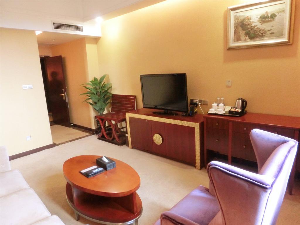 Yue Xiu Hotel גואנגג'ואו חדר תמונה