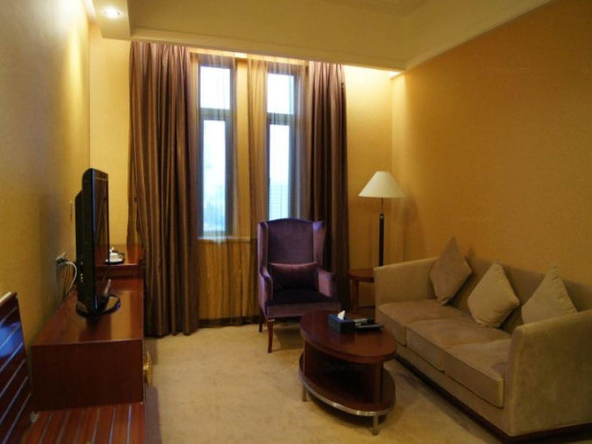 Yue Xiu Hotel גואנגג'ואו מראה חיצוני תמונה